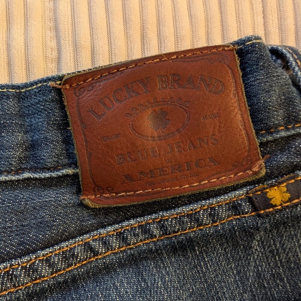 Lucky Brand 329 Classic Straight 34x34 men's jeans EUC - Picture 12 of 14